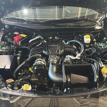 Unicar Auto Body - Detail engine bay - Body Shops Near Me - Pasadena, California