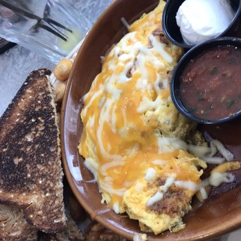 Another Broken Egg Cafe - Breakfast & Brunch Near Me - Fishers, Indiana