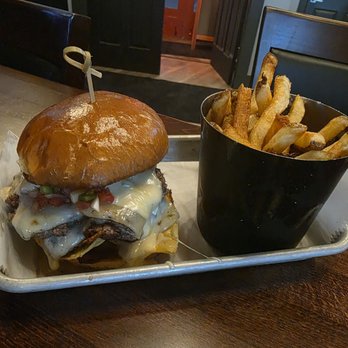The Knotted Spoon - Queso smash burger - Sports Bars Near Me - Indianapolis, Indiana The Knotted Spoon - Queso smash burger - Sports Bars Near Me - Indianapolis, Indiana