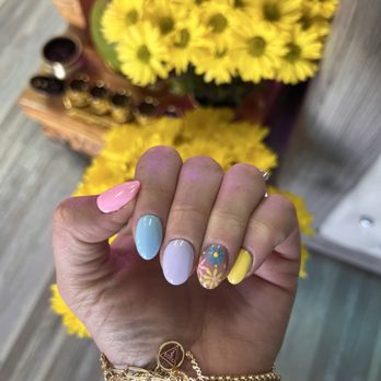 Hollywood Nails - Easter nails - Nail Salons Near Me - Henderson, Nevada