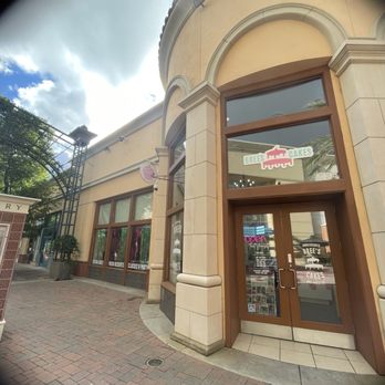 Bree's Cakes - Bakeries Near Me - Simi Valley, California Bree's Cakes - Bakeries Near Me - Simi Valley, California