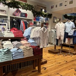 Vineyard Vines