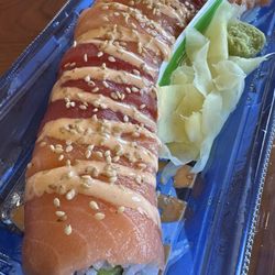 Spicy Tuna Rainbow Roll