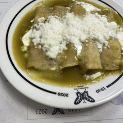 La Mariposa - Enchiladas