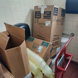 Speedway - Is this a bathroom or storage
