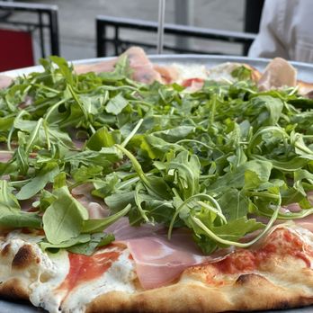 Juliana's - No . 4 - Pizza Near Me - Brooklyn, New York Juliana's - No . 4 - Pizza Near Me - Brooklyn, New York