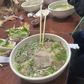 P's VietMi Cafe - Pho at first impression was beautiful- wish it tasted as good as it looked. - Vietnamese Near Me - Orlando, Florida
