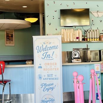 Magnolia Kitchen - Bakeries Near Me - Bakersfield, California Magnolia Kitchen - Bakeries Near Me - Bakersfield, California