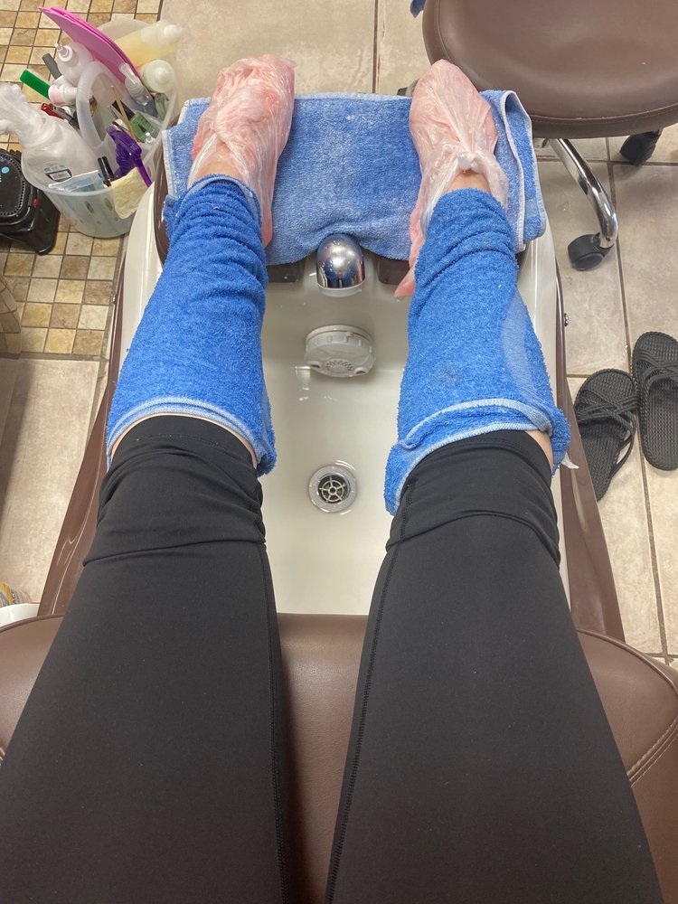 BAJ NAILS AND DAY SPA 24 Photos & 14 Reviews 1809 Town Center Blvd