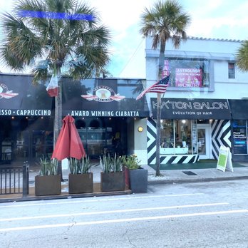 Las Olas Boulevard - Lots of businesses - Local Flavor Near Me - Fort Lauderdale, Florida Las Olas Boulevard - Lots of businesses - Local Flavor Near Me - Fort Lauderdale, Florida