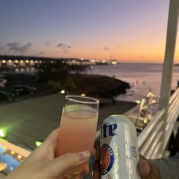 Complimentary drinks Complimentary drinks