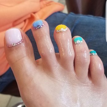 Queen Chico Nails & Spa - Nail Salons Near Me - Chico, California Queen Chico Nails & Spa - Nail Salons Near Me - Chico, California