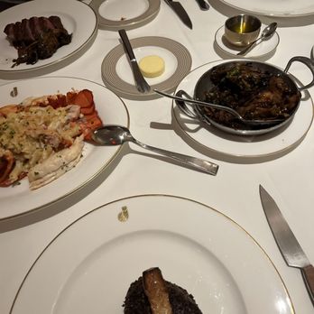 Don's Prime - 12 oz filet, 9 oz filet, Japanese wagyu 4 oz, lobster mac, roasted wild mushroom - Steakhouses Near Me - Las Vegas, Nevada Don's Prime - 12 oz filet, 9 oz filet, Japanese wagyu 4 oz, lobster mac, roasted wild mushroom - Steakhouses Near Me - Las Vegas, Nevada