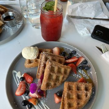 Eggy’s Neighborhood Kitchen - Churro waffles - Breakfast & Brunch Near Me - Berkeley, California Eggy’s Neighborhood Kitchen - Churro waffles - Breakfast & Brunch Near Me - Berkeley, California