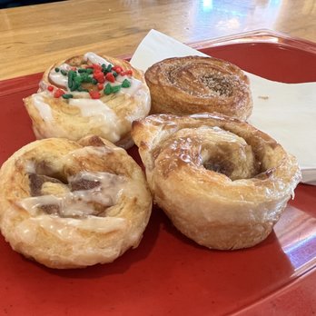 The Duffeyroll Cafe - Selection of mini duffyrolls - Breakfast & Brunch Near Me - Denver, Colorado