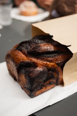 6100 Bread by null