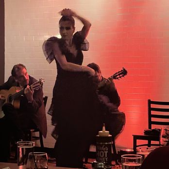 Claret Wine Bar - Flamenco - Wine Bars Near Me - Sunnyside, New York Claret Wine Bar - Flamenco - Wine Bars Near Me - Sunnyside, New York