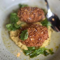 Lulu Bar - Fried shrimp & grits