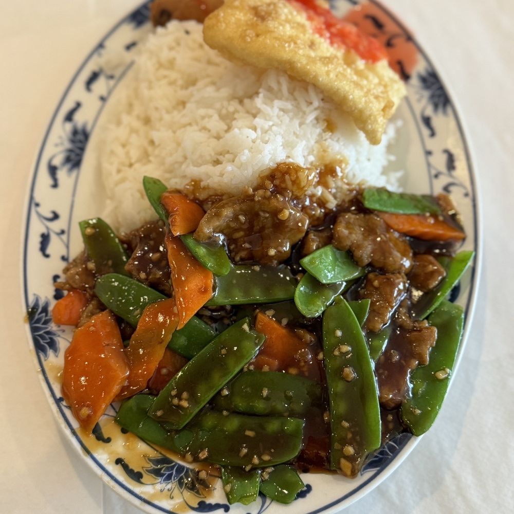 Amazing Kitchen - Beef with Snow Peas - Chinese Near Me - Tracy, California