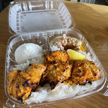 Sidewalk Grill - Boneless White Meat Chicken Kabob Gluten Free - Mediterranean Near Me - Los Angeles, California Sidewalk Grill - Boneless White Meat Chicken Kabob Gluten Free - Mediterranean Near Me - Los Angeles, California
