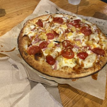 Blaze Pizza - Personal custom ordered pizza - Pizza Near Me - Orlando, Florida