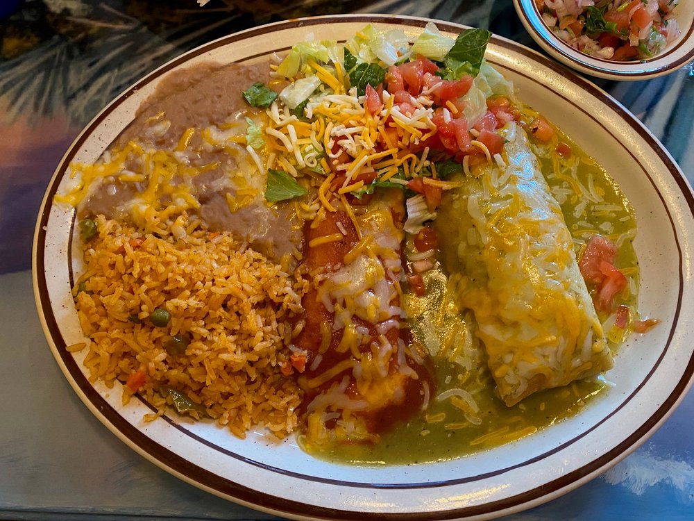 El Tapatio Logo
