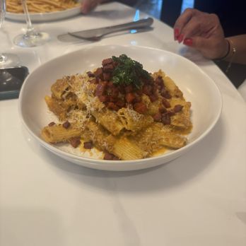 Middle Child - Breakfast & Brunch Near Me - Las Vegas, Nevada Middle Child - Breakfast & Brunch Near Me - Las Vegas, Nevada