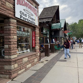The Grubsteak Restaurant - Steakhouses Near Me - Estes Park, Colorado The Grubsteak Restaurant - Steakhouses Near Me - Estes Park, Colorado