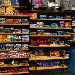 Zumiez