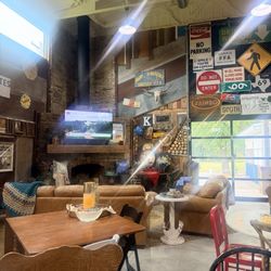 The Barn - Cozy seating