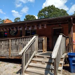 Lower Bank Tavern