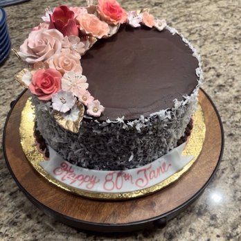Creative Cakes - Bakeries Near Me - Silver Spring, Maryland