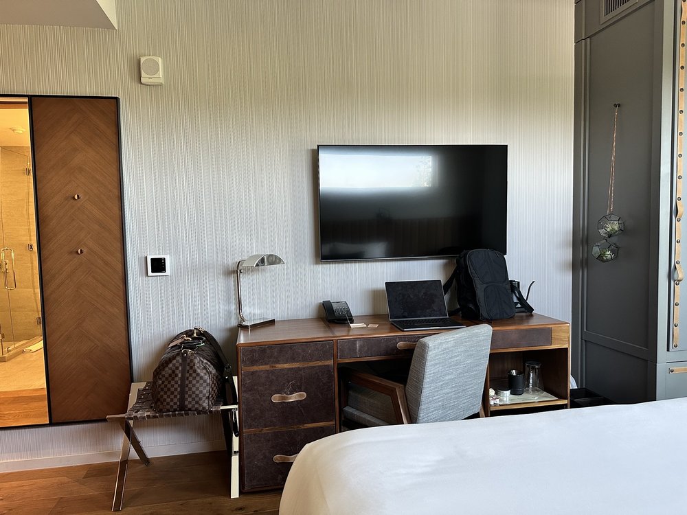 Park James Hotel