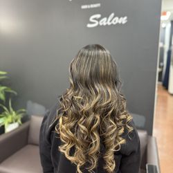 Kavya Hair & Beauty Salon