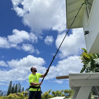 Hi Vis Window Cleaning - Pure soft water system combined with a Boars hair scrub brush to lift and rinse away dirt. #windowcleaning #windowwashing - Window Washing Near Me - Wahiawa, Hawaii Hi Vis Window Cleaning - Pure soft water system combined with a Boars hair scrub brush to lift and rinse away dirt. #windowcleaning #windowwashing - Window Washing Near Me - Wahiawa, Hawaii