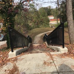 Bernard Halpern Park - Neighbors entrance