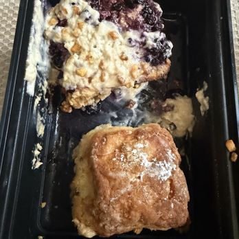Buttermilk & Bourbon - Blueberry shortcake - Southern Near Me - Boston, Massachusetts Buttermilk & Bourbon - Blueberry shortcake - Southern Near Me - Boston, Massachusetts