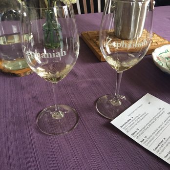 Zephaniah Farm Vineyard - Wineries Near Me - Leesburg, Virginia