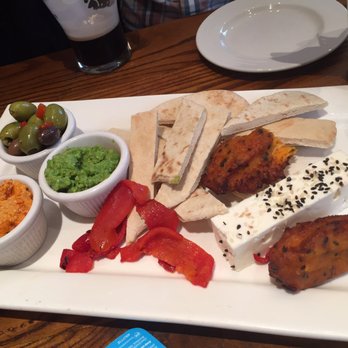 Admiral Codrington - Appetizer - Pubs Near Me - London, XGL