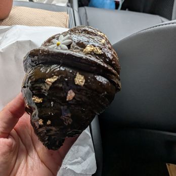 Broyé Cafe & Bakery - Midnight croissant - Bakeries Near Me - Vancouver, British Columbia Broyé Cafe & Bakery - Midnight croissant - Bakeries Near Me - Vancouver, British Columbia