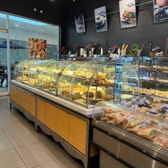 Paris Baguette - Inside - Bakeries Near Me - Diamond Bar, California Paris Baguette - Inside - Bakeries Near Me - Diamond Bar, California