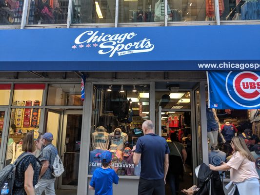 Chicago Sports & Novelty by null