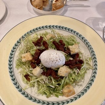 Aboyer - Classic Salade Lyonnaise - French Near Me - Winnetka, Illinois