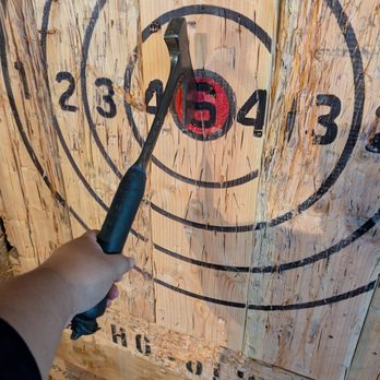 Blade & Timber Axe Throwing - Honolulu - Would totally come again - Axe Throwing Near Me - Honolulu, Hawaii Blade & Timber Axe Throwing - Honolulu - Would totally come again - Axe Throwing Near Me - Honolulu, Hawaii