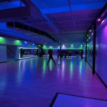 The Reno Empire - THE MAIN ROOM IS A VIBE! - Dance Studios Near Me - Reno, Nevada The Reno Empire - THE MAIN ROOM IS A VIBE! - Dance Studios Near Me - Reno, Nevada