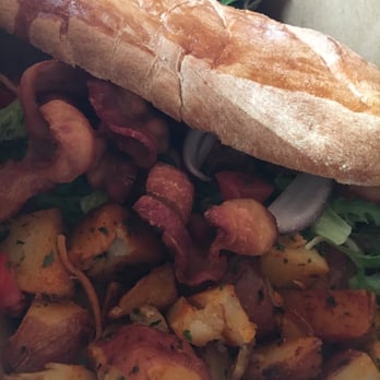 Gutiz - BLT to go - Breakfast & Brunch Near Me - Taos, New Mexico Gutiz - BLT to go - Breakfast & Brunch Near Me - Taos, New Mexico