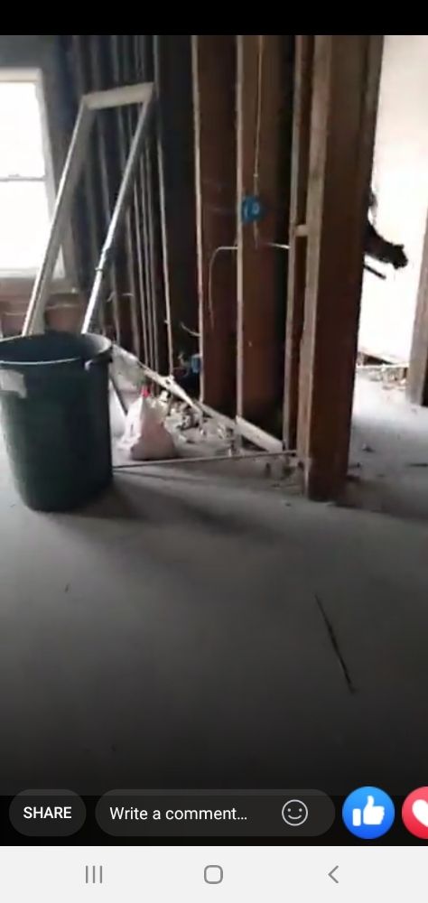 Slide of LUCAS MAINTENANCE Handyman Pros