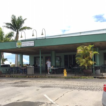 Tex Drive In - Front of the restaurant - Fast Food Near Me - Honokaa, Hawaii