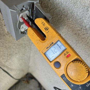 KNRG Electric - Make sure after install, you verify present voltage! - Lighting Fixtures & Equipment Near Me KNRG Electric - Make sure after install, you verify present voltage! - Lighting Fixtures & Equipment Near Me