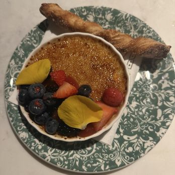 Garni Cafe - Lavender crème brûlée - Cafes Near Me - Orlando, Florida